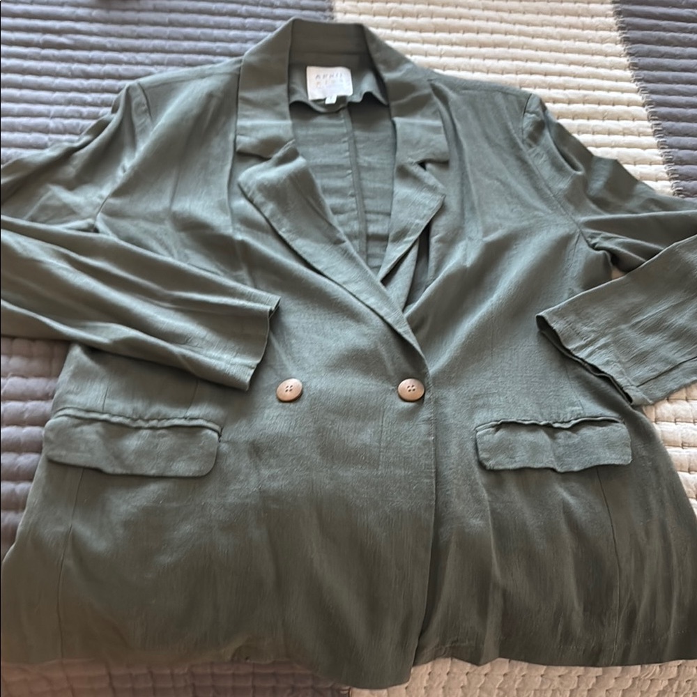 Elegant Olive Women's Suit Jacket
